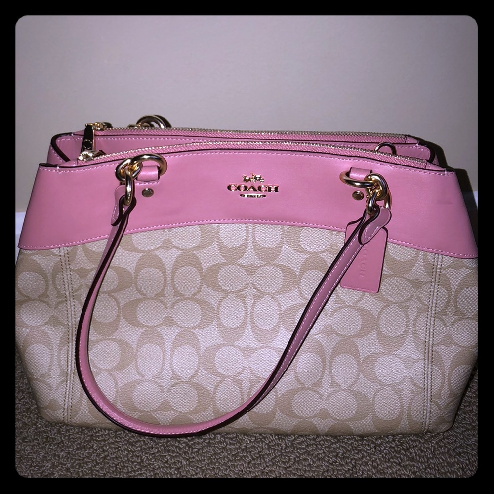 Brand New Coach Vintage Pink Crossbody - Picture 1 of 2